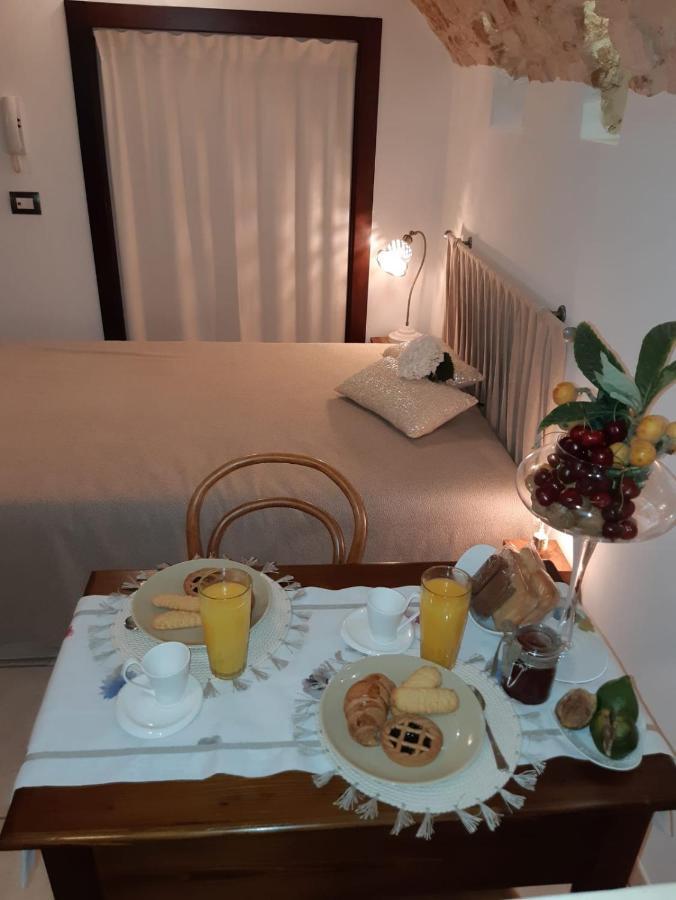 Donna Lucrezia Dimora A Corte B&B Conversano Exteriör bild