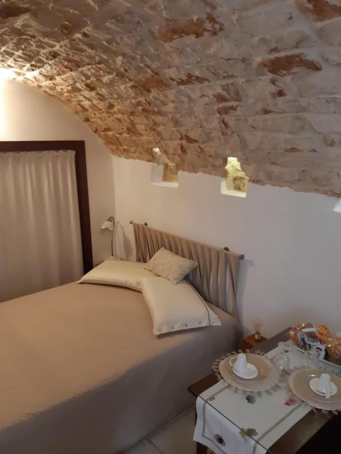 Donna Lucrezia Dimora A Corte B&B Conversano Exteriör bild